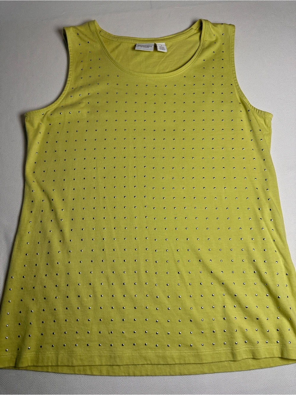 Weekends by Chico’s Women’s Size 1 Lime Rhinestone Sleeveless Tank Top - Picture 9 of 9